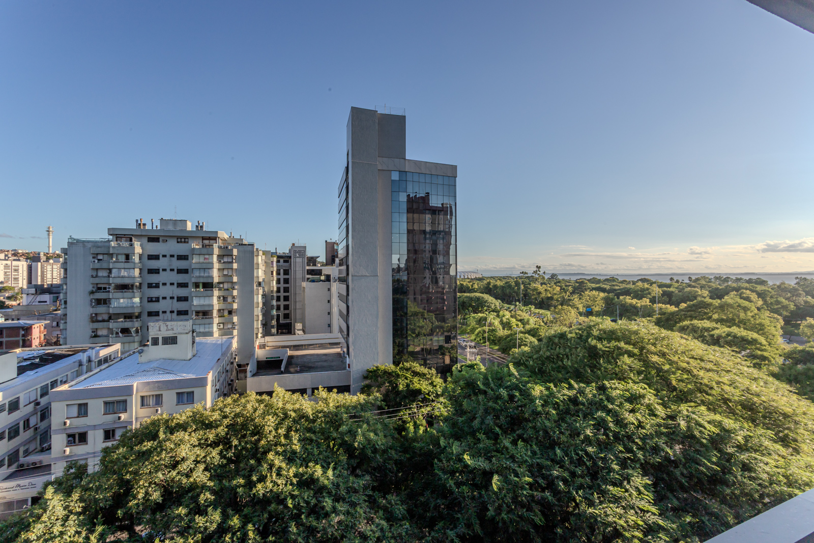 Apartamento à venda com 165m², 3 quartos, 3 suítes, 3 vagas no bairro Praia de Belas em Porto Alegre - Foto 25