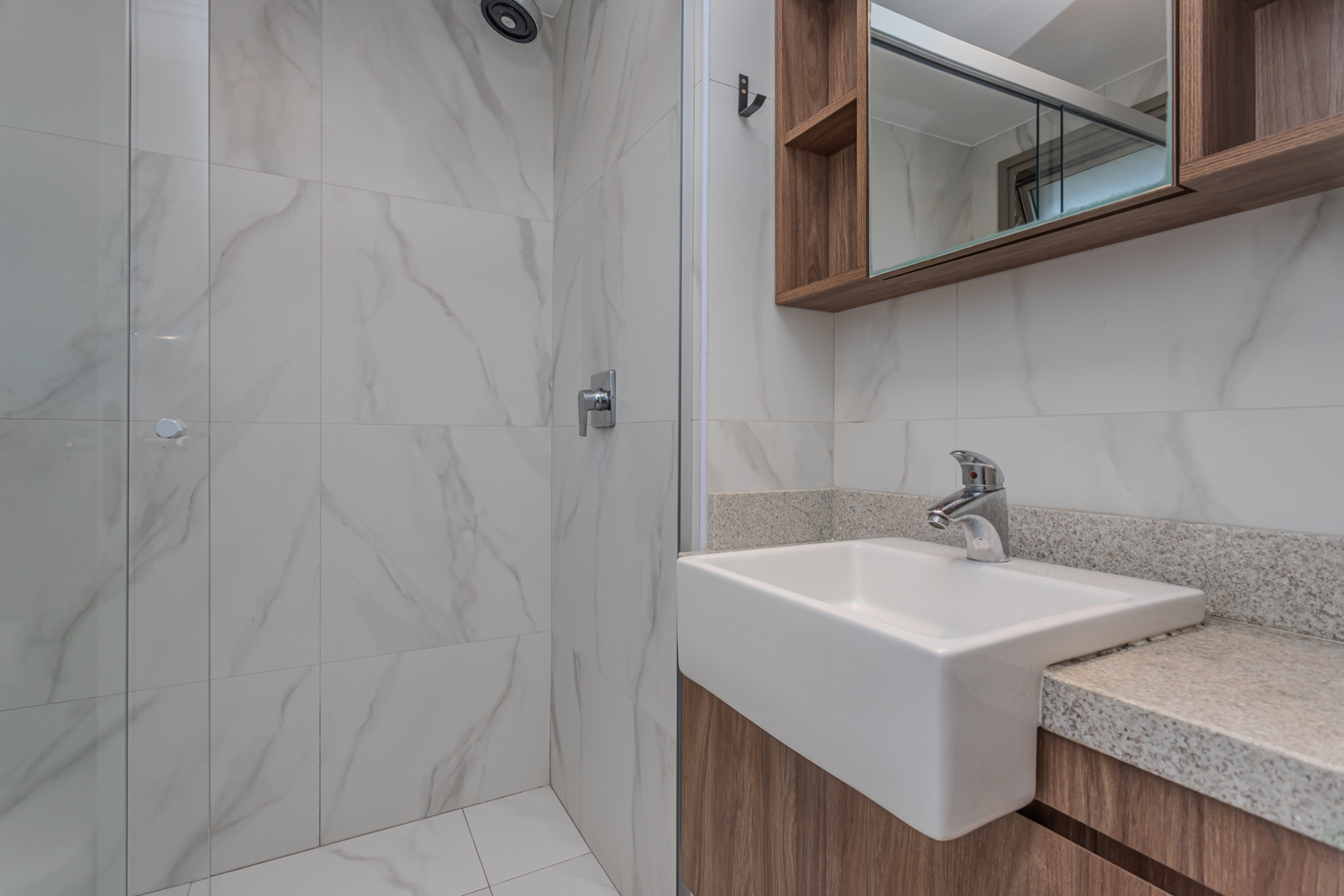 Apartamento à venda com 165m², 3 quartos, 3 suítes, 3 vagas no bairro Praia de Belas em Porto Alegre - Foto 29