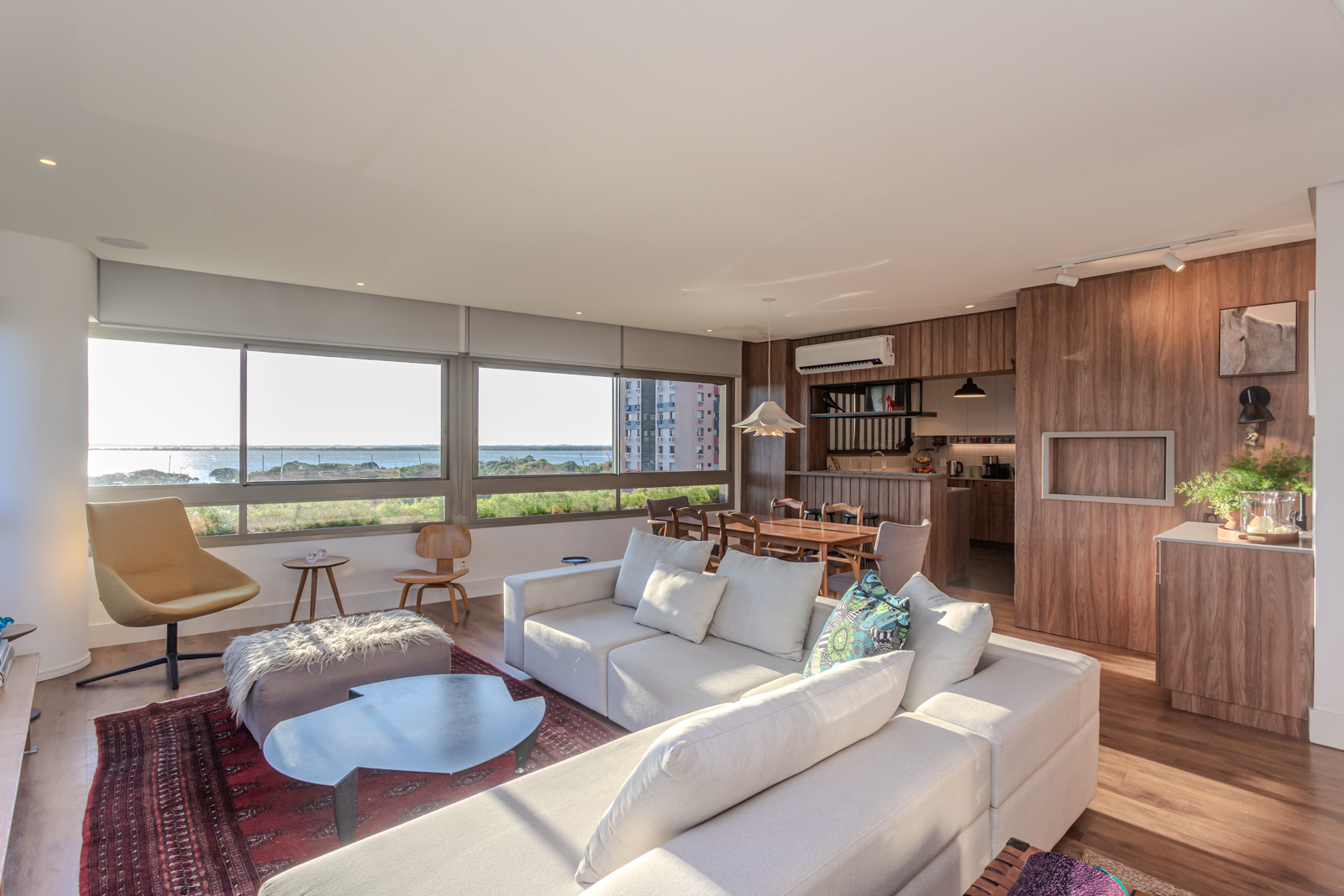 Apartamento à venda com 165m², 3 quartos, 3 suítes, 3 vagas no bairro Praia de Belas em Porto Alegre - Foto 3