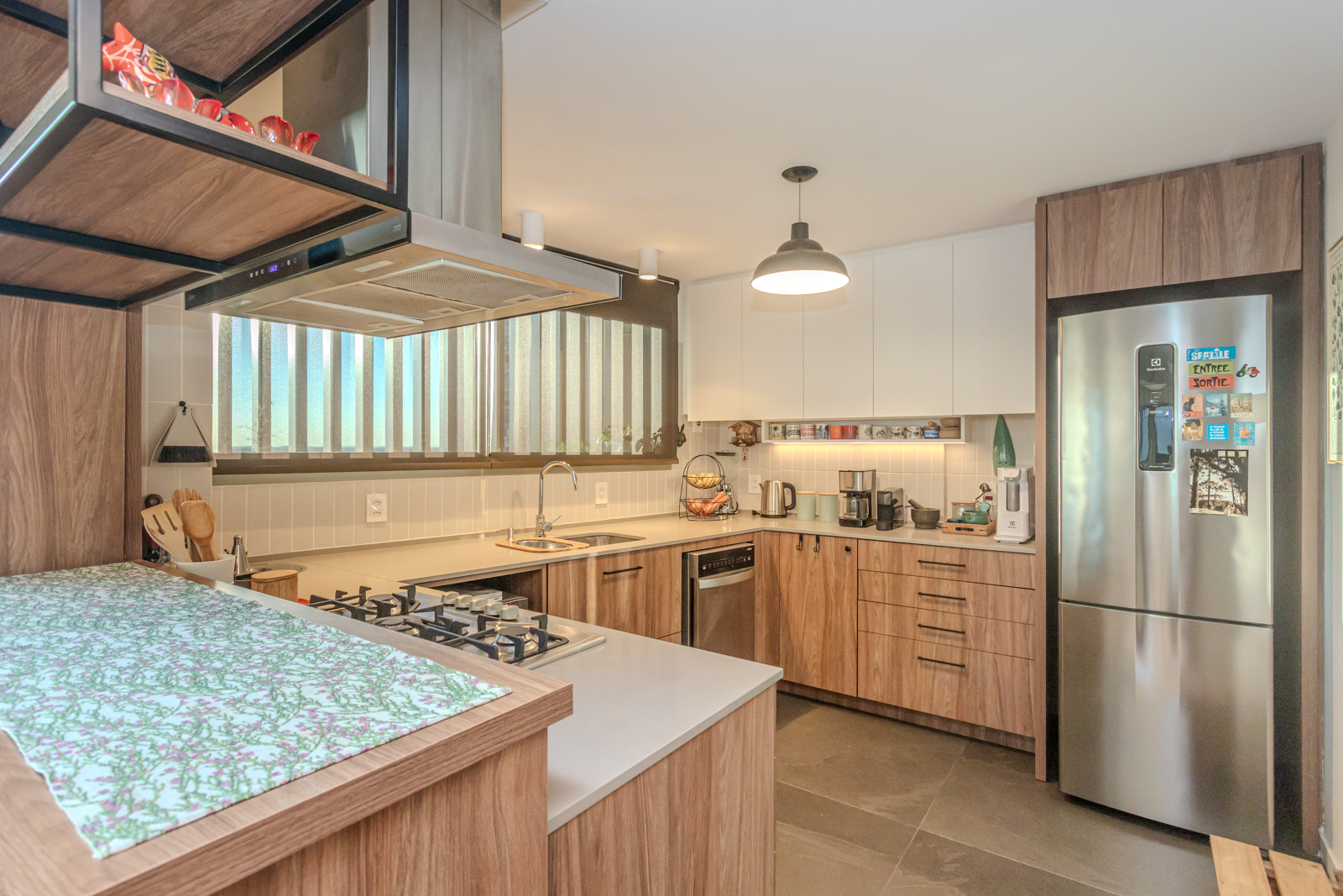 Apartamento à venda com 165m², 3 quartos, 3 suítes, 3 vagas no bairro Praia de Belas em Porto Alegre - Foto 15