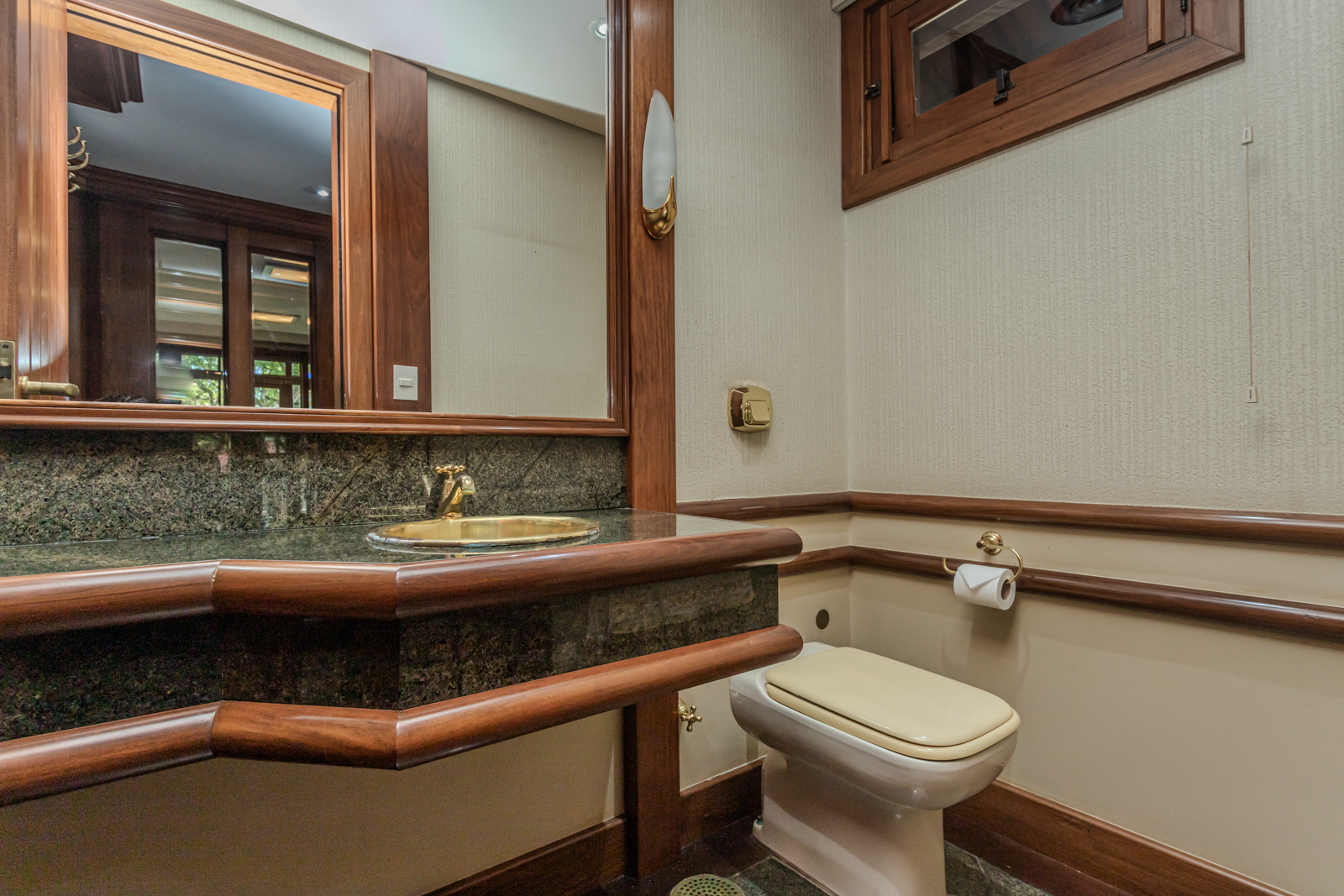 Casa em Condomínio à venda com 1.180m², 5 quartos, 5 suítes, 10 vagas no bairro Cavalhada em Porto Alegre - Foto 11