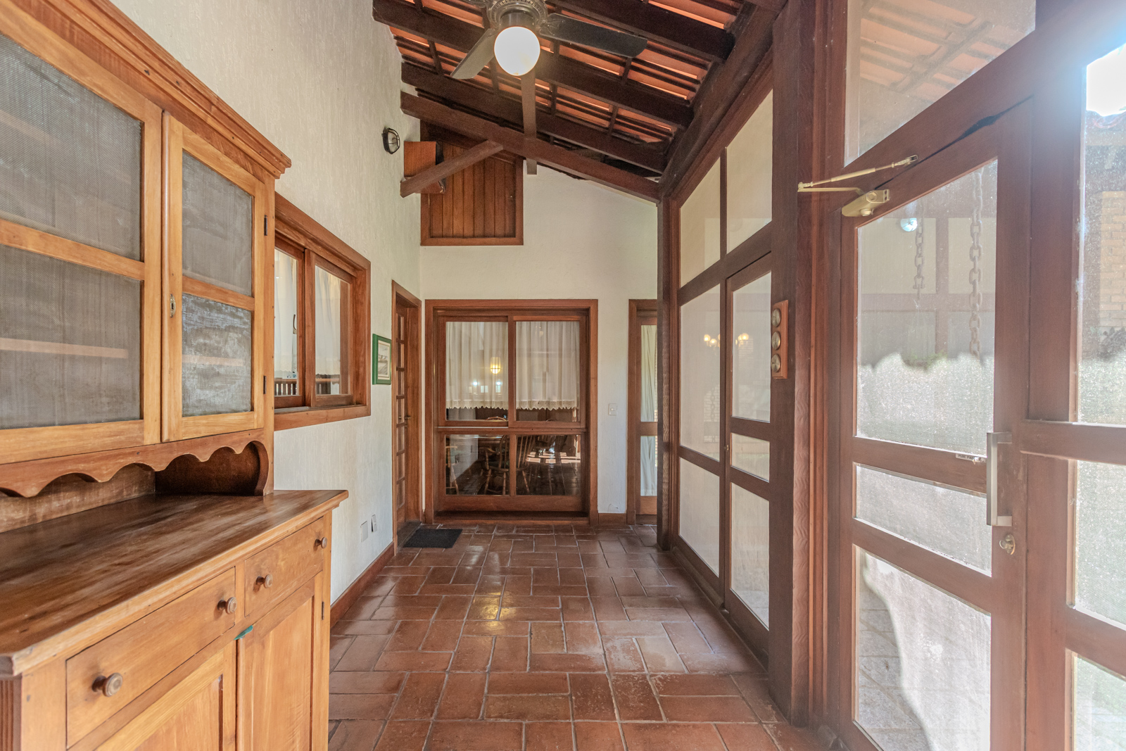 Casa em Condomínio à venda com 1.180m², 5 quartos, 5 suítes, 10 vagas no bairro Cavalhada em Porto Alegre - Foto 25