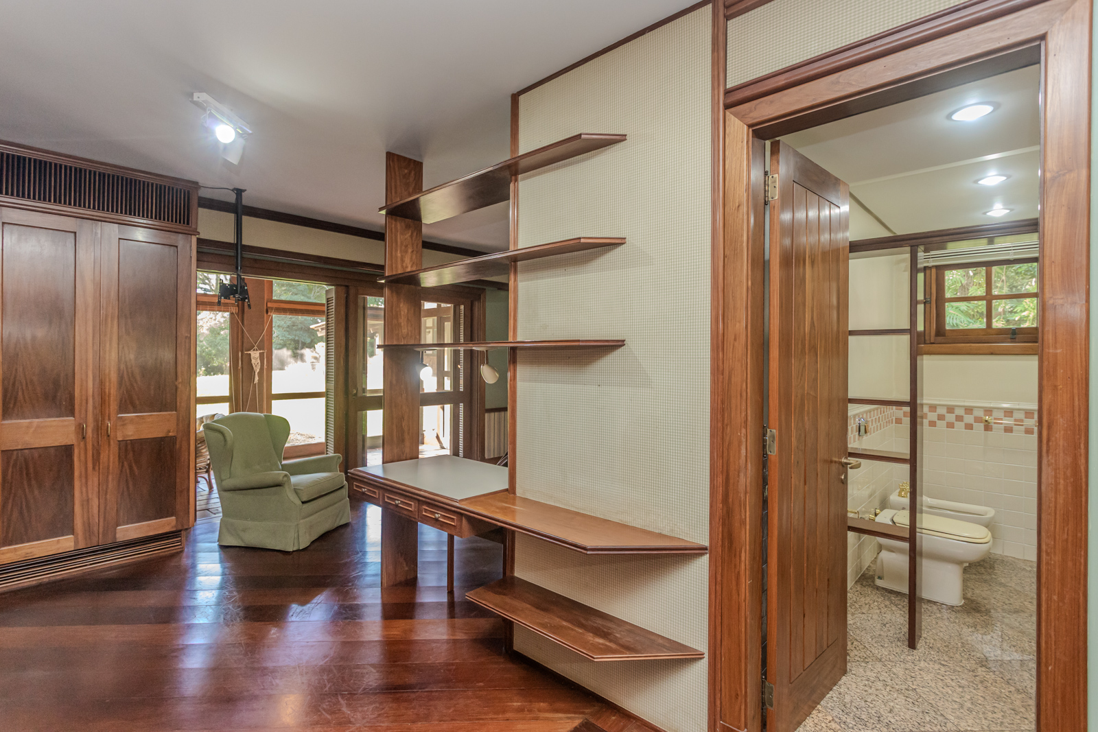 Casa em Condomínio à venda com 1.180m², 5 quartos, 5 suítes, 10 vagas no bairro Cavalhada em Porto Alegre - Foto 42