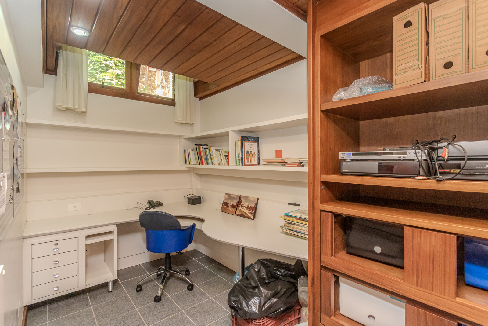 Casa em Condomínio à venda com 1.180m², 5 quartos, 5 suítes, 10 vagas no bairro Cavalhada em Porto Alegre - Foto 57