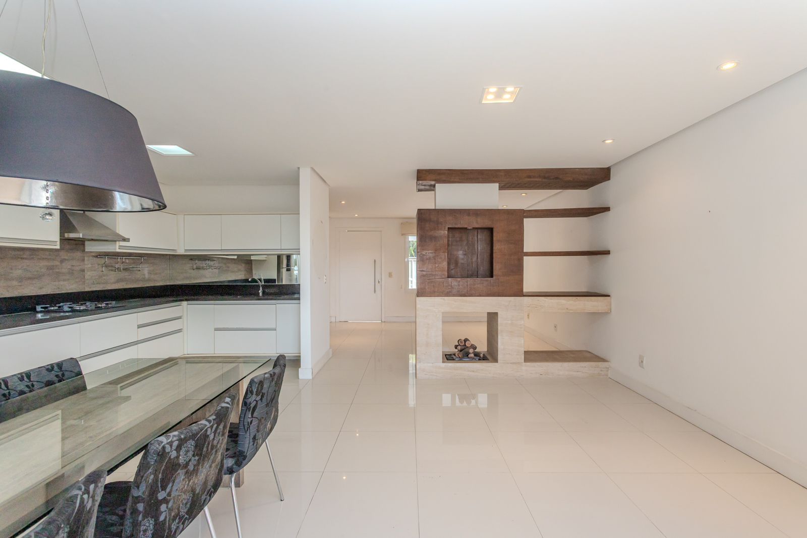 Casa à venda com 210m², 3 quartos no bairro Ipanema em Porto Alegre - Foto 10