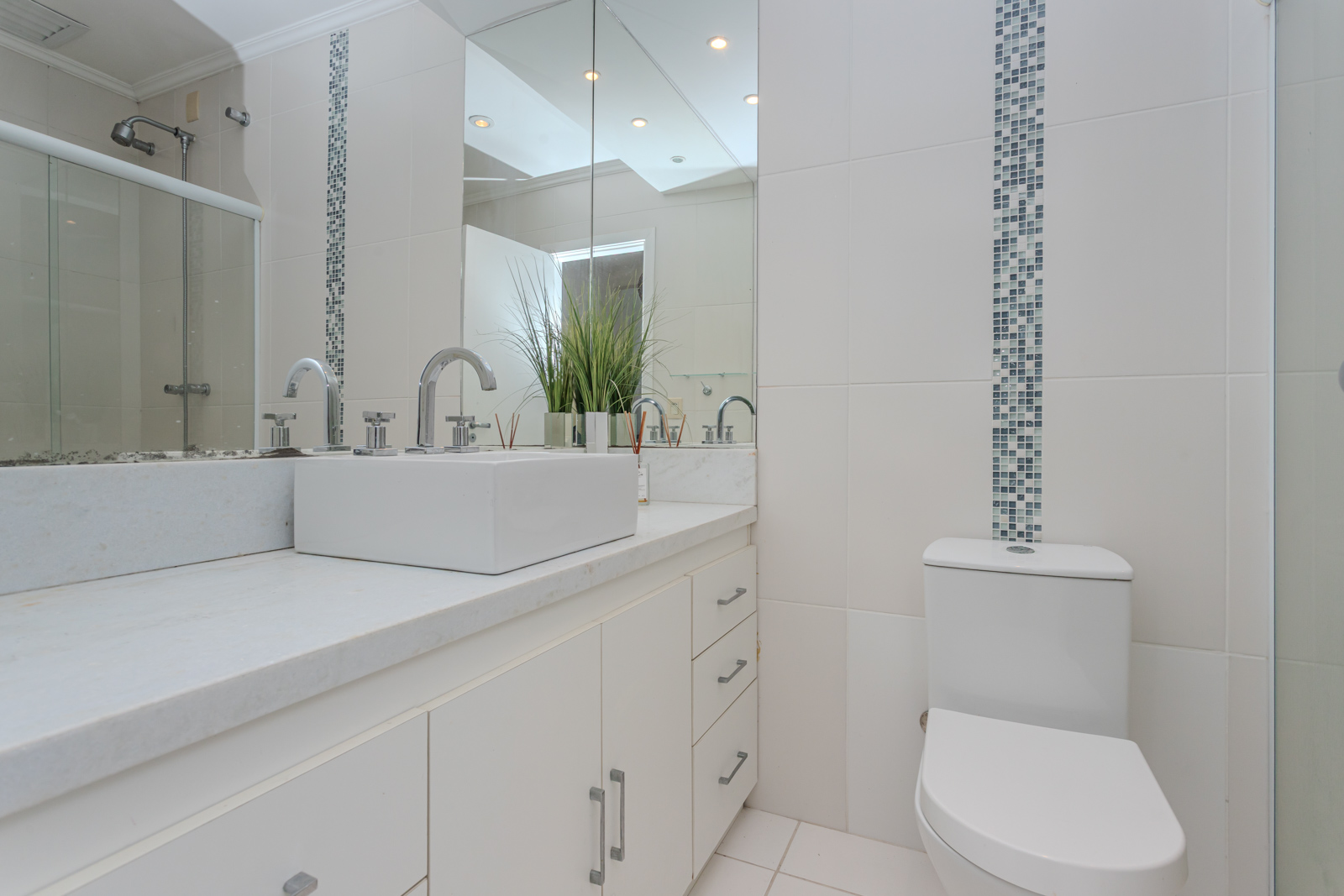 Casa à venda com 210m², 3 quartos no bairro Ipanema em Porto Alegre - Foto 19