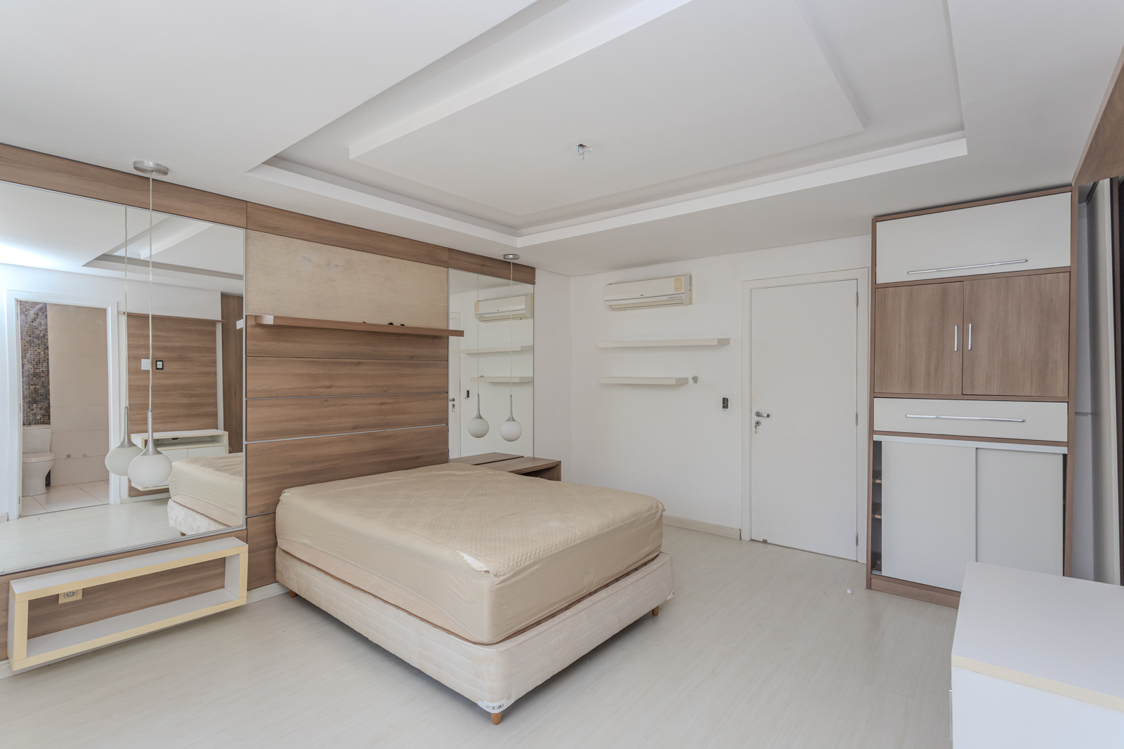 Casa à venda com 210m², 3 quartos no bairro Ipanema em Porto Alegre - Foto 32