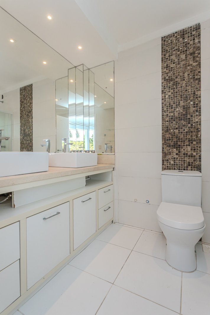 Casa à venda com 210m², 3 quartos no bairro Ipanema em Porto Alegre - Foto 35