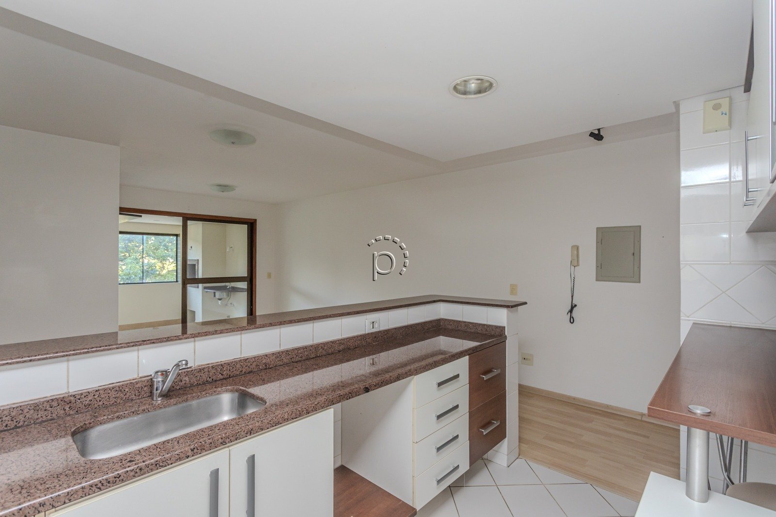 Apartamento à venda com 100m², 3 quartos, 1 suíte, 2 vagas no bairro Tristeza em Porto Alegre - Foto 8