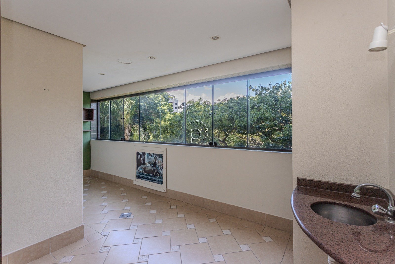 Apartamento à venda com 100m², 3 quartos, 1 suíte, 2 vagas no bairro Tristeza em Porto Alegre - Foto 14