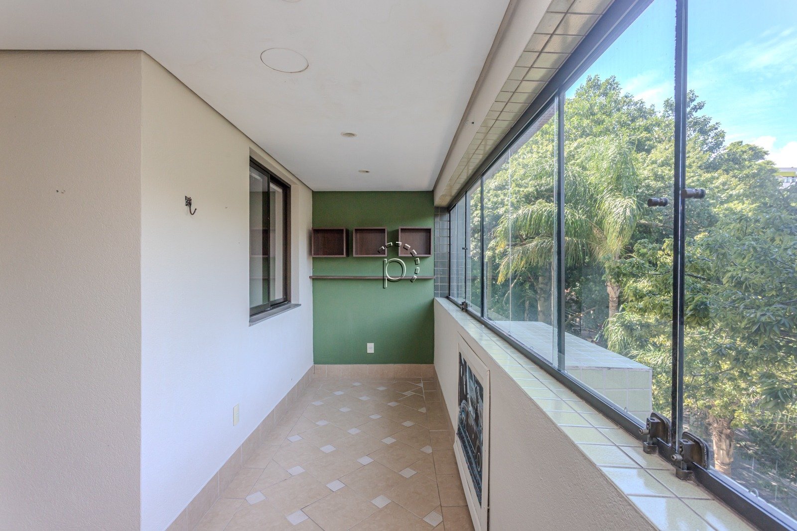 Apartamento à venda com 100m², 3 quartos, 1 suíte, 2 vagas no bairro Tristeza em Porto Alegre - Foto 17