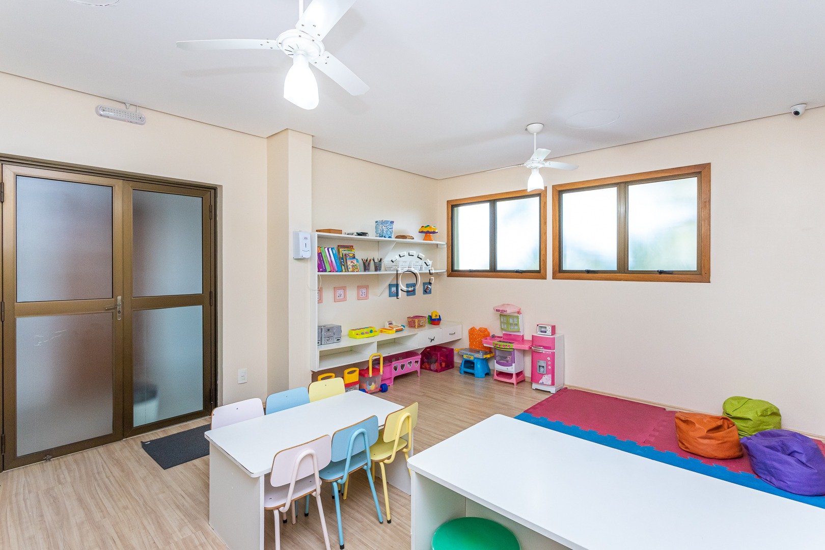 Apartamento à venda com 100m², 3 quartos, 1 suíte, 2 vagas no bairro Tristeza em Porto Alegre - Foto 45