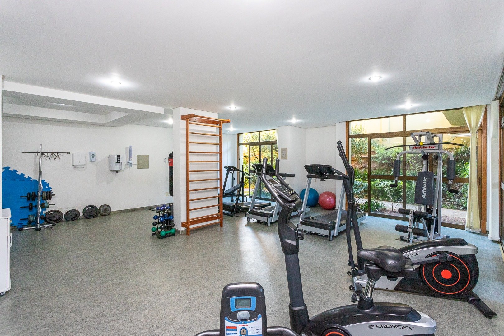 Apartamento à venda com 100m², 3 quartos, 1 suíte, 2 vagas no bairro Tristeza em Porto Alegre - Foto 49