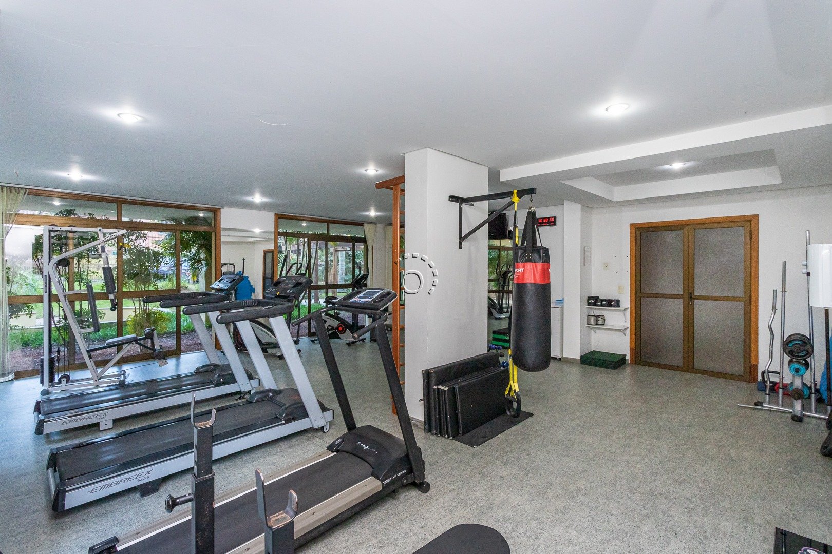 Apartamento à venda com 100m², 3 quartos, 1 suíte, 2 vagas no bairro Tristeza em Porto Alegre - Foto 51