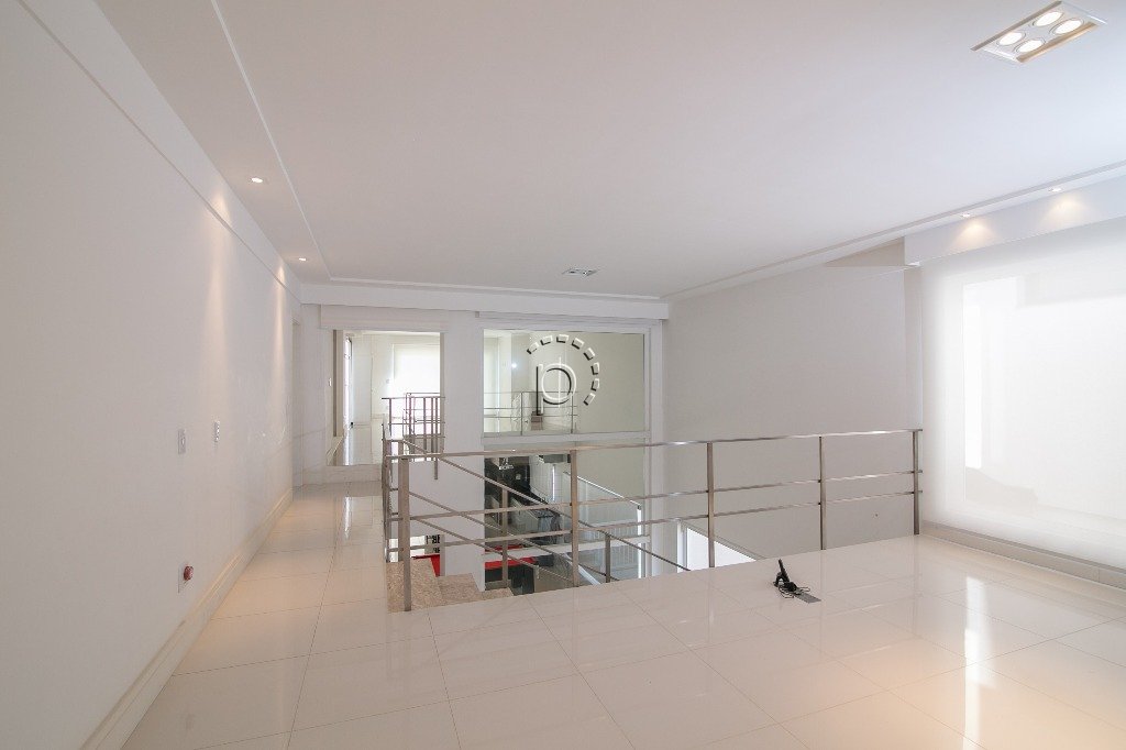 Casa em Condomínio para alugar com 455m², 4 quartos, 4 suítes, 3 vagas no bairro Terra Ville em Porto Alegre - Foto 11