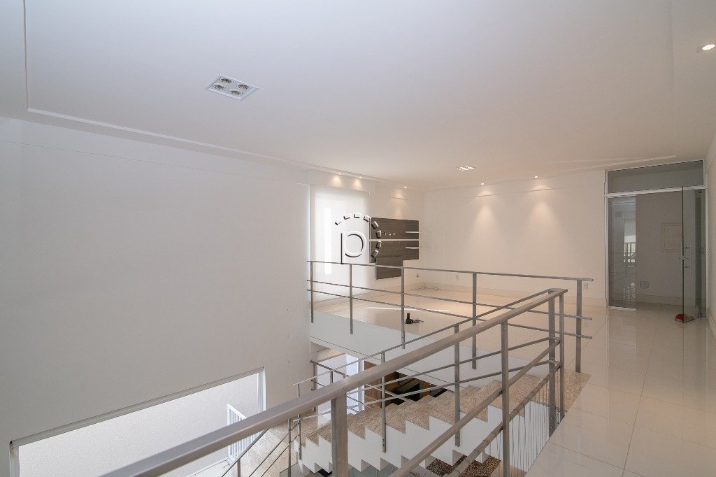 Casa em Condomínio para alugar com 455m², 4 quartos, 4 suítes, 3 vagas no bairro Terra Ville em Porto Alegre - Foto 12