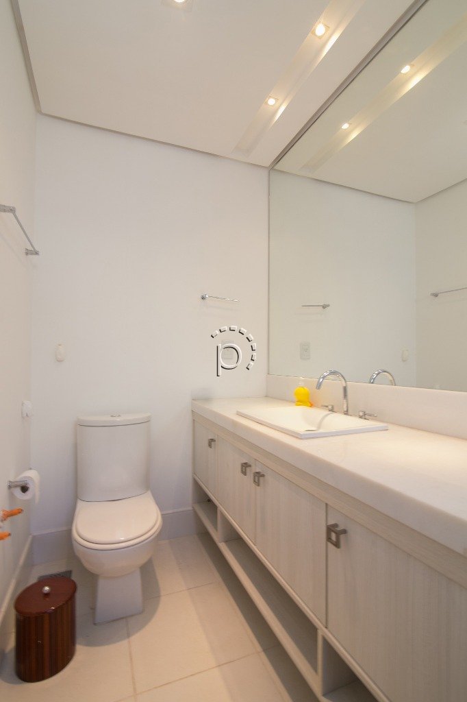 Casa em Condomínio para alugar com 455m², 4 quartos, 4 suítes, 3 vagas no bairro Terra Ville em Porto Alegre - Foto 22