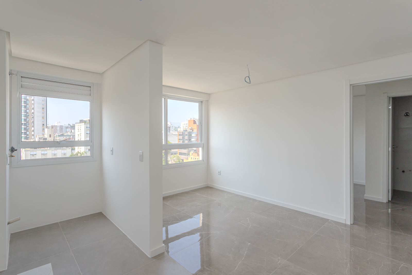 Apartamento para alugar com 44m², 1 quarto, 1 vaga no bairro Menino Deus em Porto Alegre - Foto 2