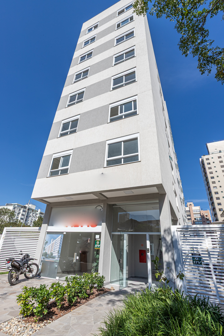 Apartamento para alugar com 44m², 1 quarto, 1 vaga no bairro Menino Deus em Porto Alegre