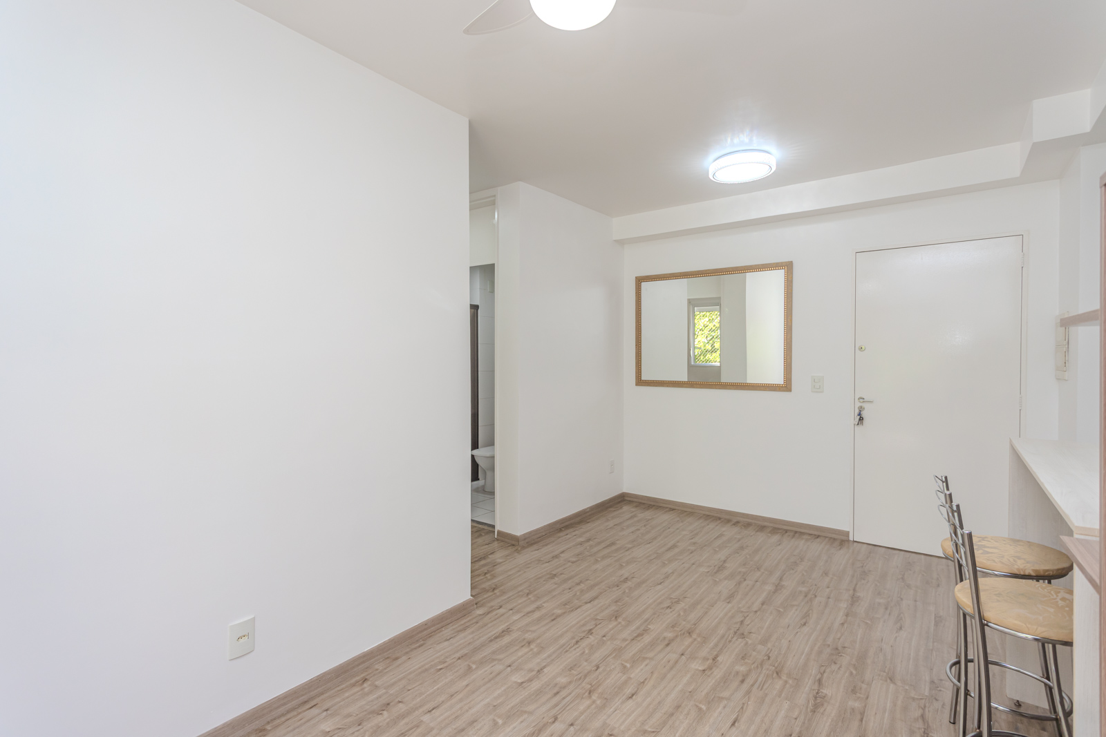 Apartamento para alugar com 70m², 2 quartos, 1 vaga no bairro Tristeza em Porto Alegre - Foto 6