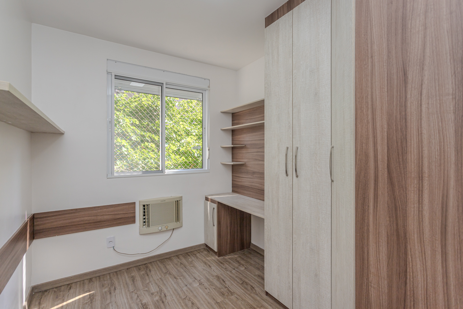 Apartamento para alugar com 70m², 2 quartos, 1 vaga no bairro Tristeza em Porto Alegre - Foto 15