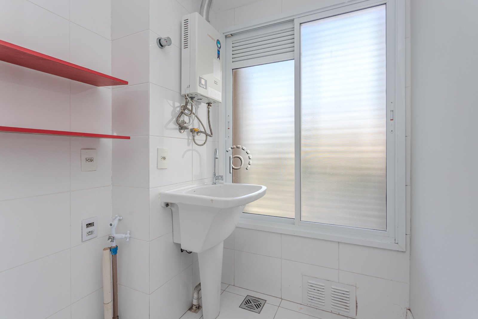 Apartamento à venda com 69m², 2 quartos, 1 suíte, 1 vaga no bairro Tristeza em Porto Alegre - Foto 11