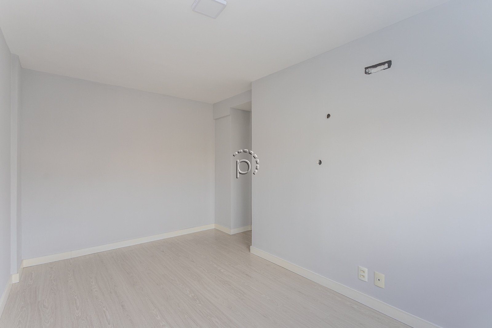 Apartamento à venda com 69m², 2 quartos, 1 suíte, 1 vaga no bairro Tristeza em Porto Alegre - Foto 21