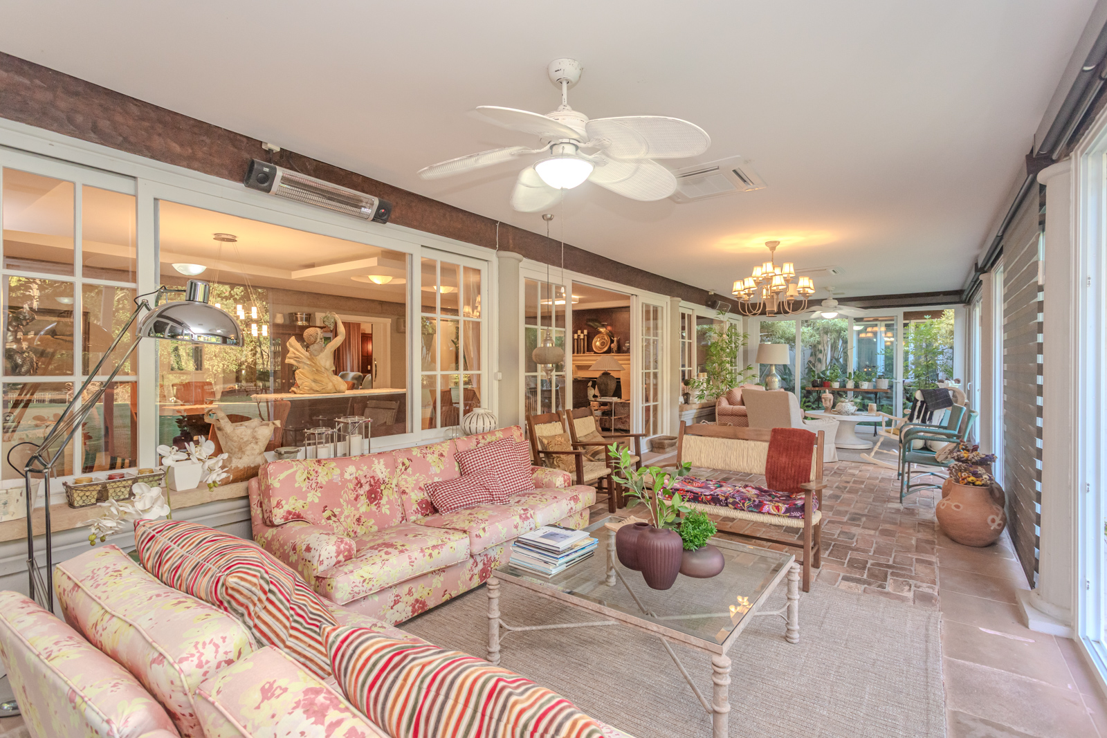 Casa em Condomínio à venda com 700m², 4 quartos, 4 suítes, 10 vagas no bairro Terra Ville em Porto Alegre - Foto 21