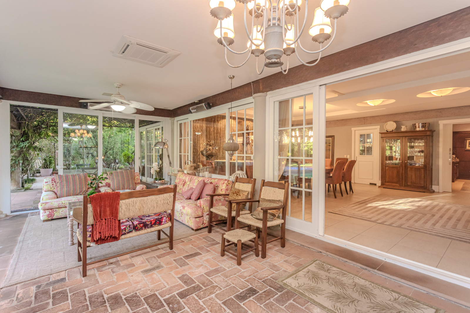 Casa em Condomínio à venda com 700m², 4 quartos, 4 suítes, 10 vagas no bairro Terra Ville em Porto Alegre - Foto 23