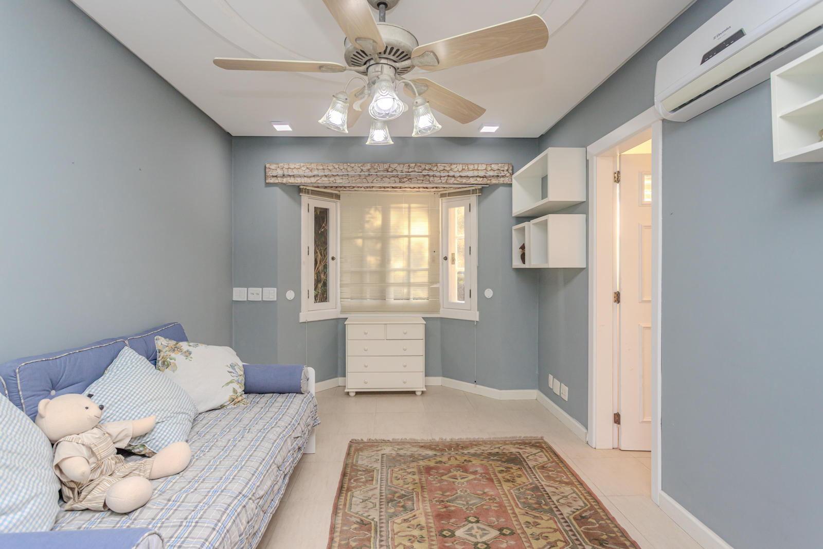 Casa em Condomínio à venda com 700m², 4 quartos, 4 suítes, 10 vagas no bairro Terra Ville em Porto Alegre - Foto 31