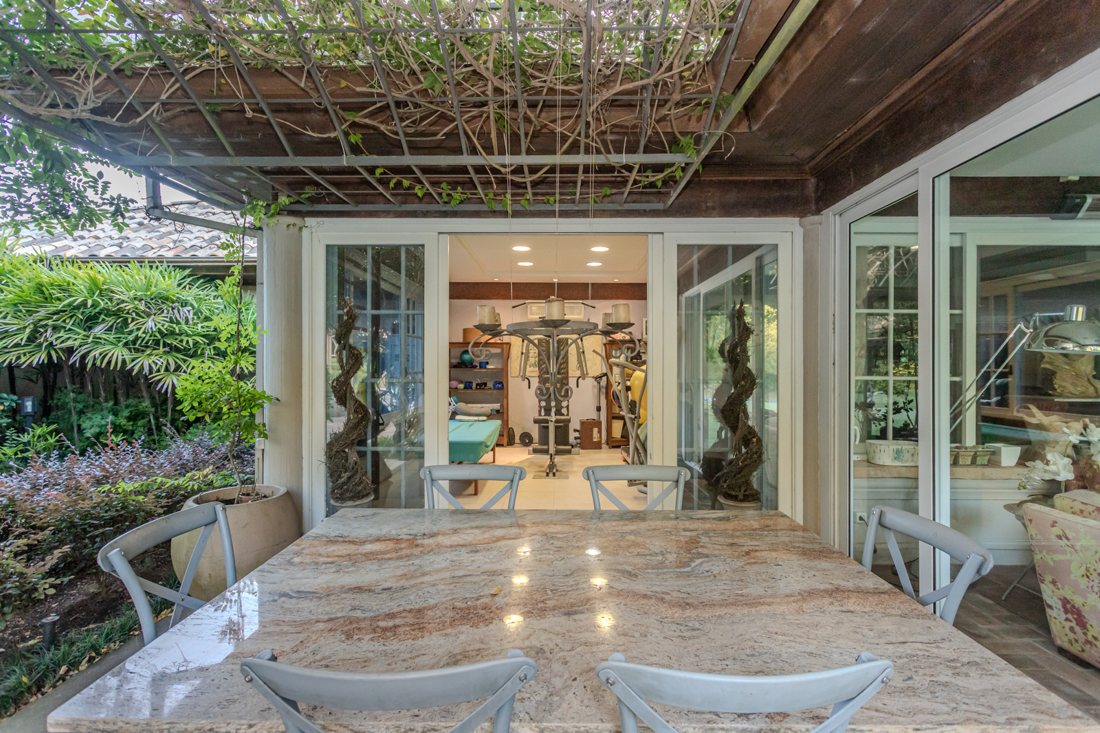 Casa em Condomínio à venda com 700m², 4 quartos, 4 suítes, 10 vagas no bairro Terra Ville em Porto Alegre - Foto 50