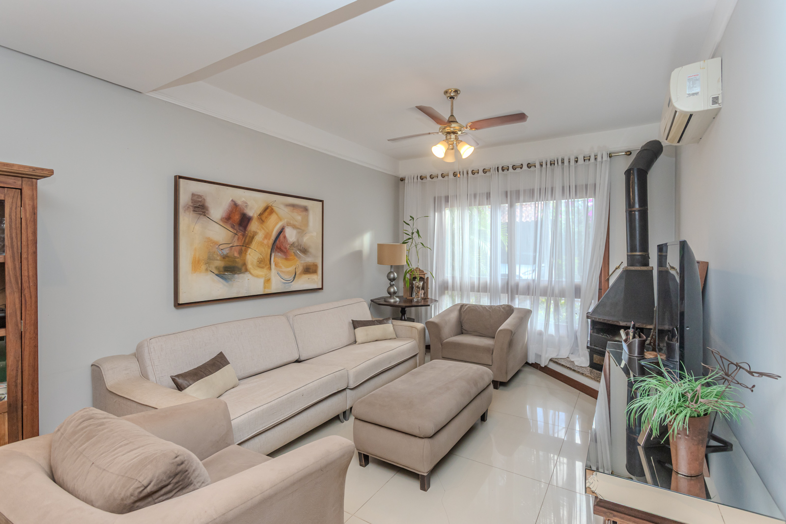 Casa em Condomínio à venda com 192m², 3 quartos, 1 suíte, 2 vagas no bairro Tristeza em Porto Alegre - Foto 2