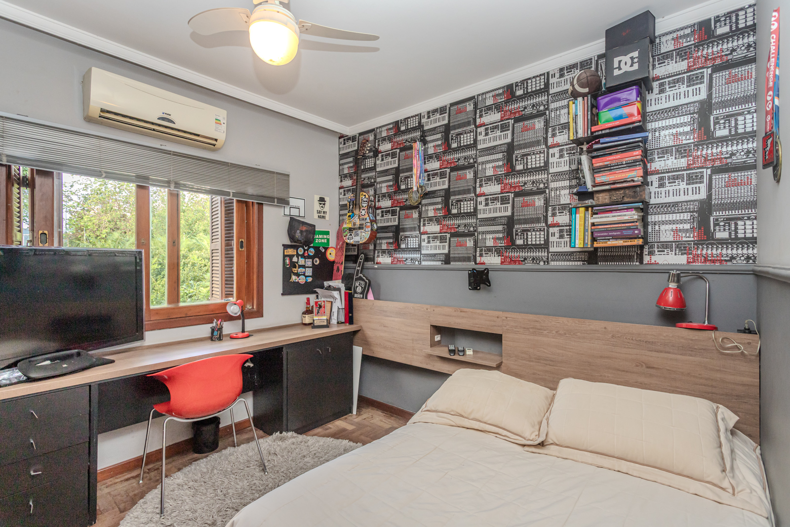 Casa em Condomínio à venda com 192m², 3 quartos, 1 suíte, 2 vagas no bairro Tristeza em Porto Alegre - Foto 28