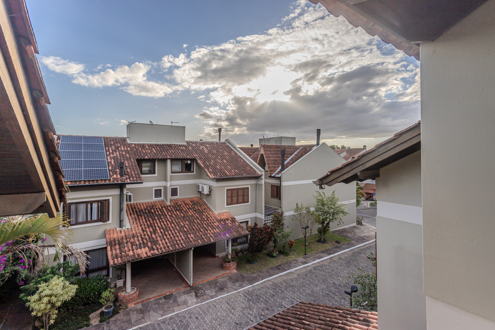 Casa em Condomínio à venda com 192m², 3 quartos, 1 suíte, 2 vagas no bairro Tristeza em Porto Alegre - Foto 41
