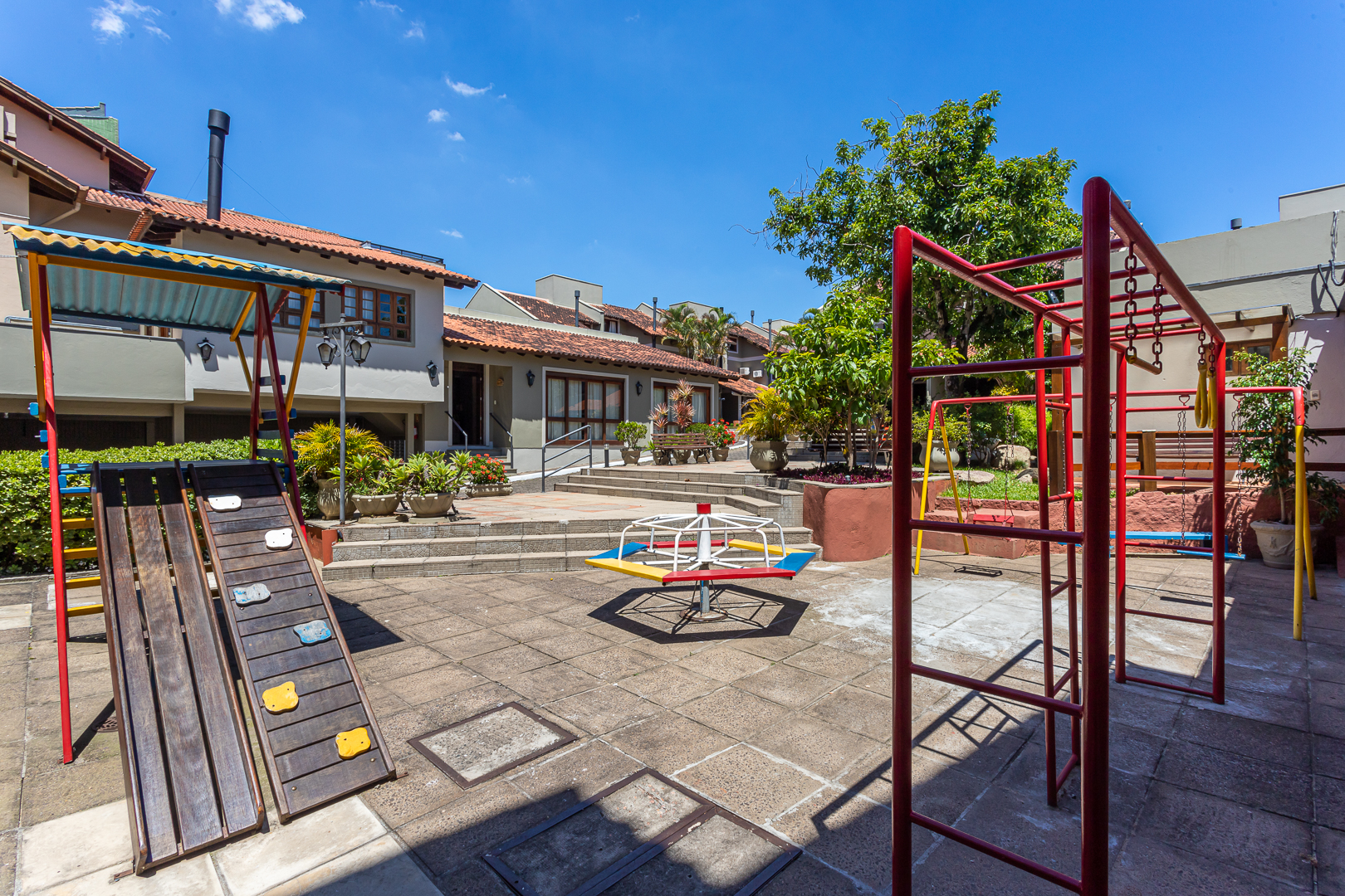 Casa em Condomínio à venda com 192m², 3 quartos, 1 suíte, 2 vagas no bairro Tristeza em Porto Alegre - Foto 57