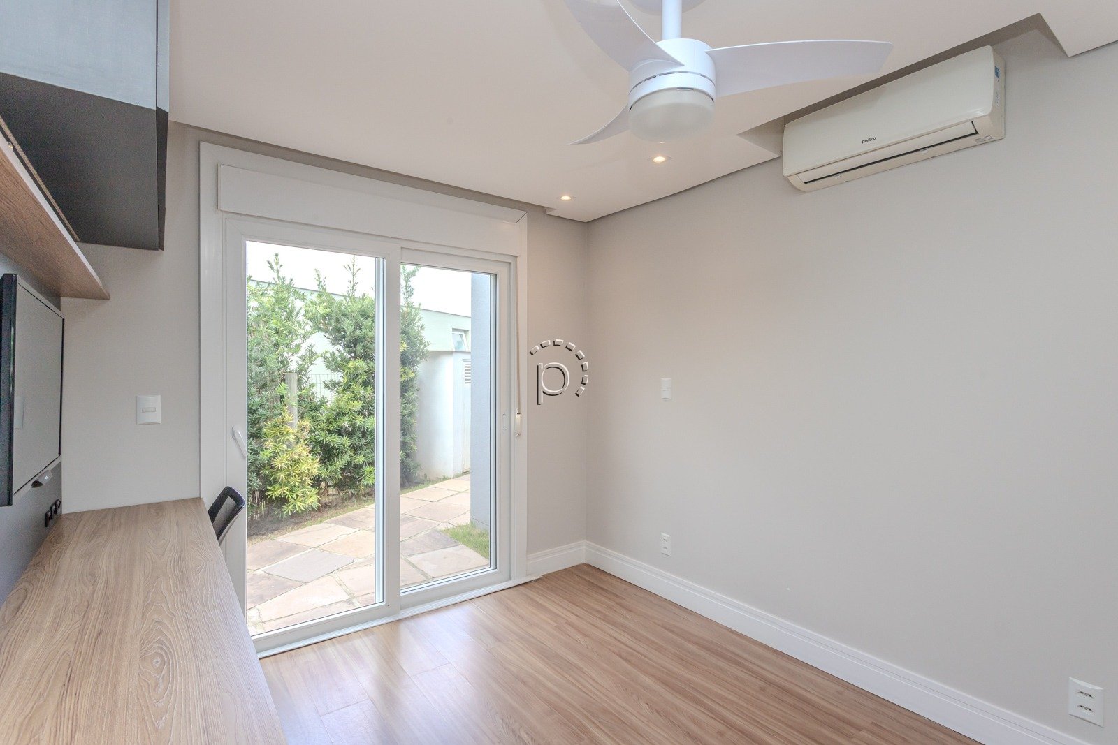 Casa em Condomínio à venda com 199m², 3 quartos, 3 suítes no bairro Vila Nova em Porto Alegre - Foto 19