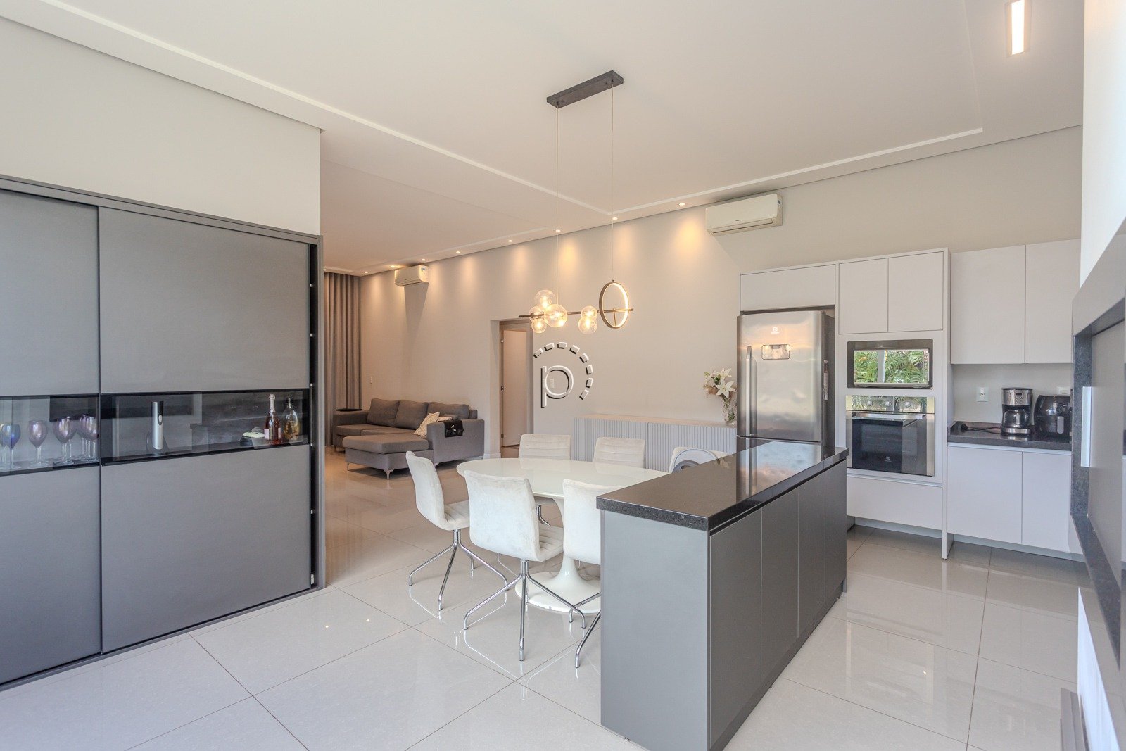 Casa em Condomínio à venda com 199m², 3 quartos, 3 suítes no bairro Vila Nova em Porto Alegre - Foto 25