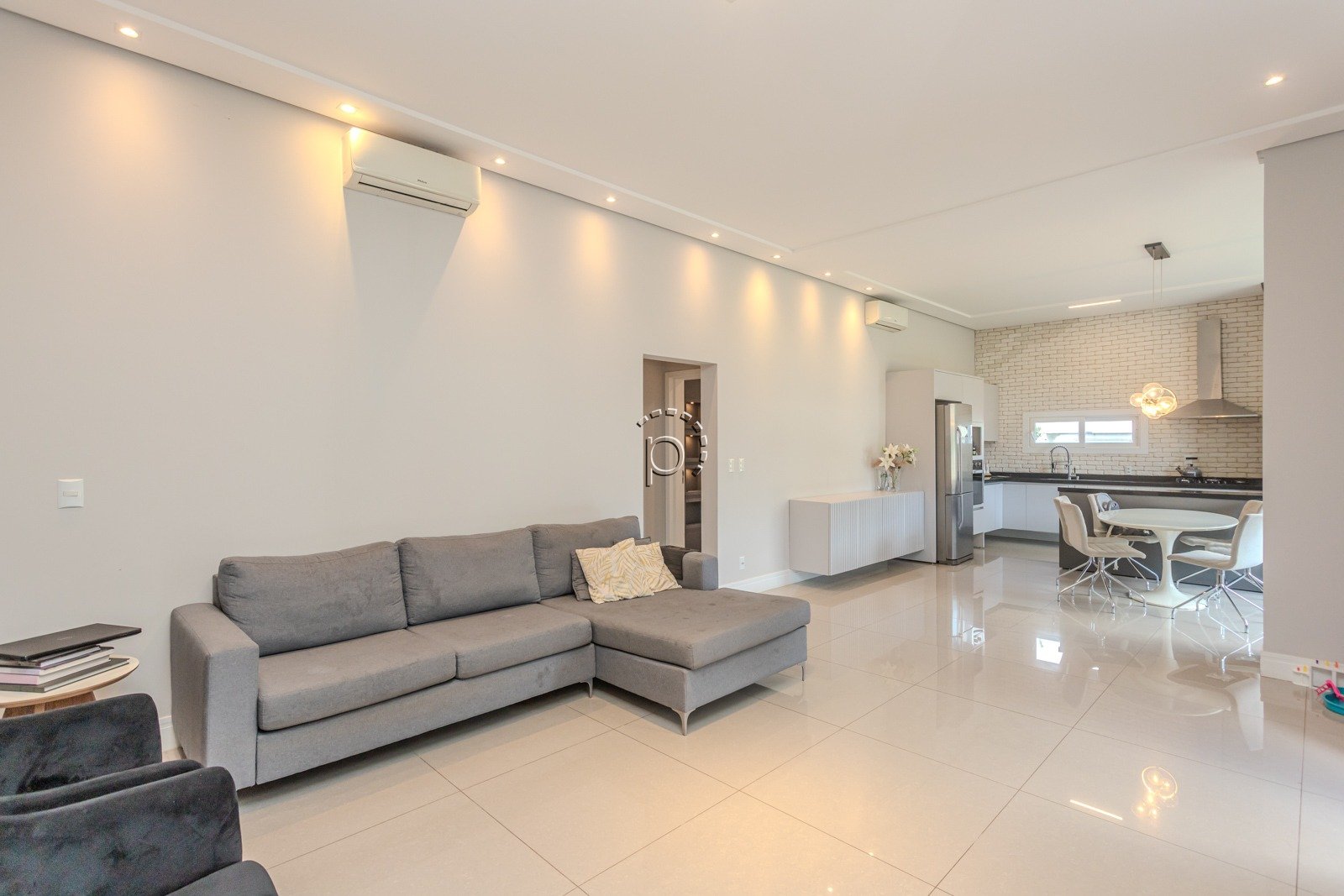 Casa em Condomínio à venda com 199m², 3 quartos, 3 suítes no bairro Vila Nova em Porto Alegre - Foto 29