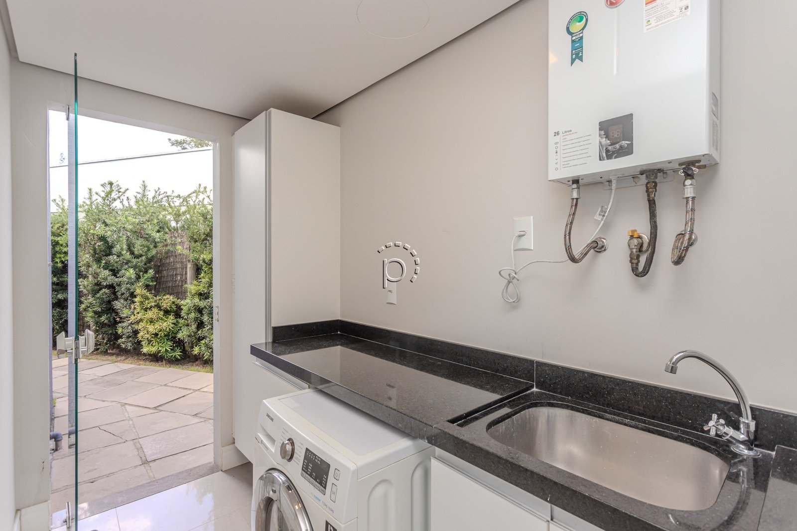 Casa em Condomínio à venda com 199m², 3 quartos, 3 suítes no bairro Vila Nova em Porto Alegre - Foto 31