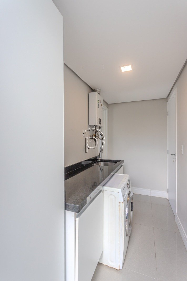 Casa em Condomínio à venda com 199m², 3 quartos, 3 suítes no bairro Vila Nova em Porto Alegre - Foto 33