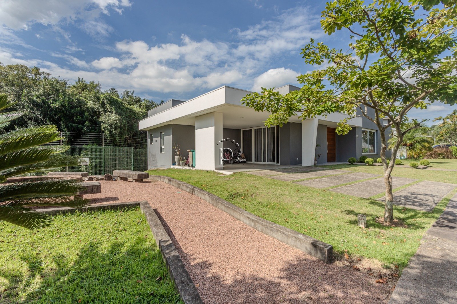 Casa em Condomínio à venda com 199m², 3 quartos, 3 suítes no bairro Vila Nova em Porto Alegre - Foto 41