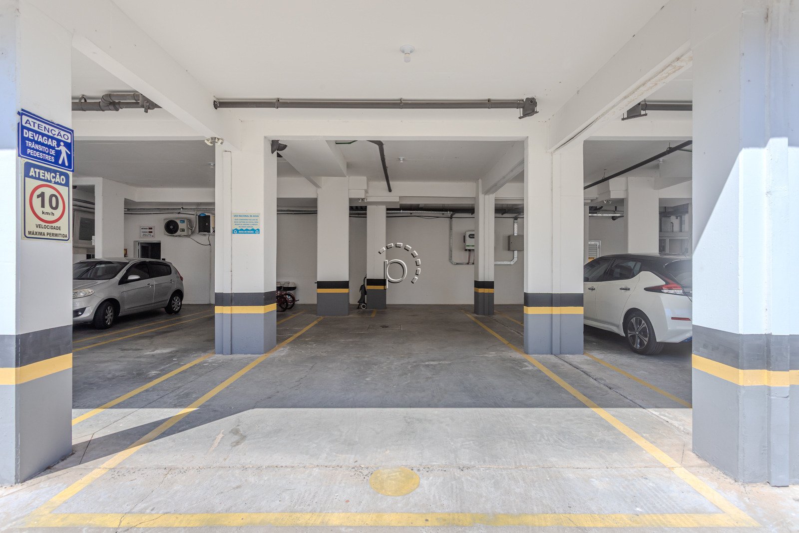 Apartamento à venda com 91m², 3 quartos, 1 suíte, 2 vagas no bairro Tristeza em Porto Alegre - Foto 37