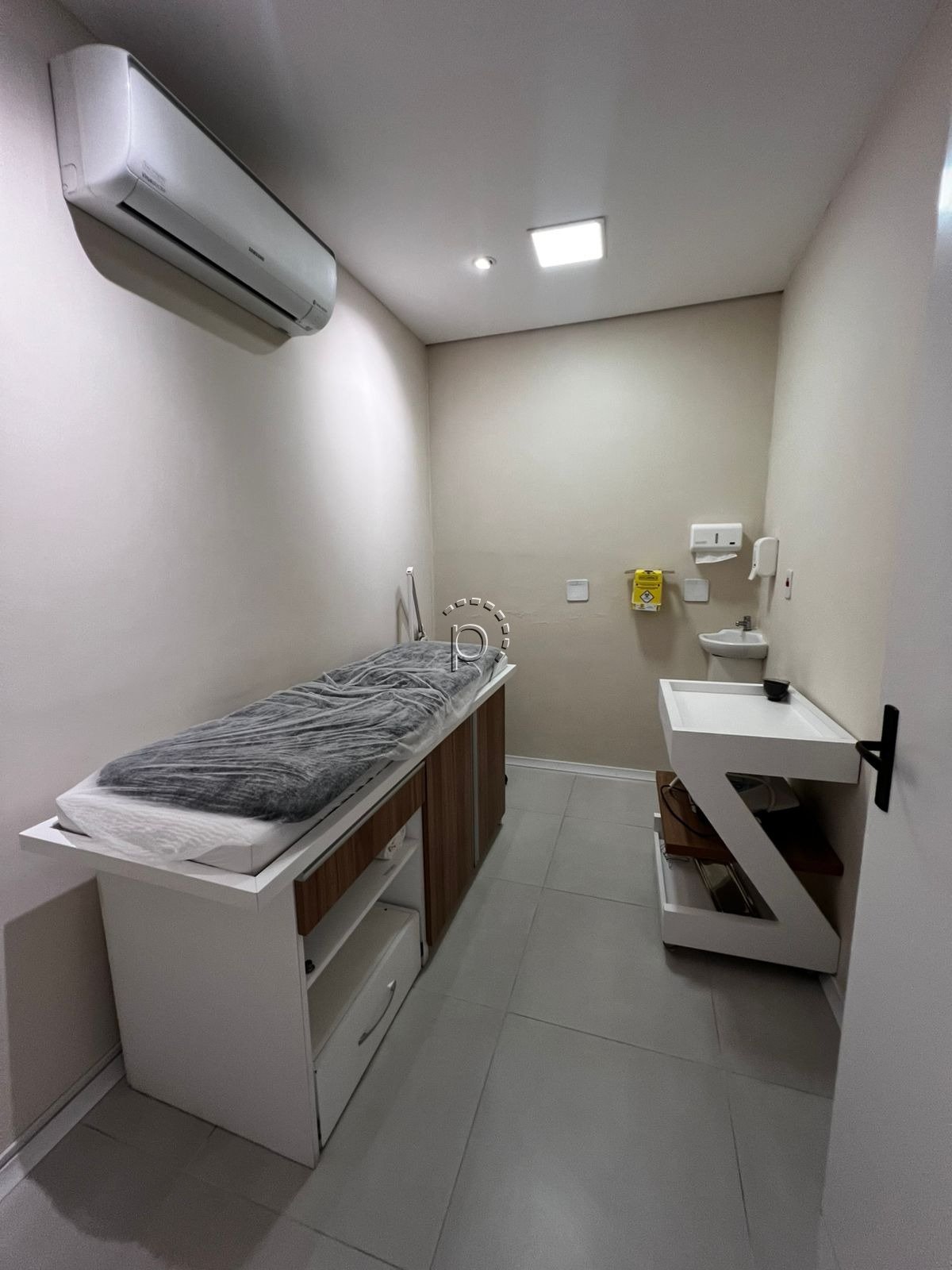 Loja para alugar com 140m² no bairro Tristeza em Porto Alegre - Foto 12