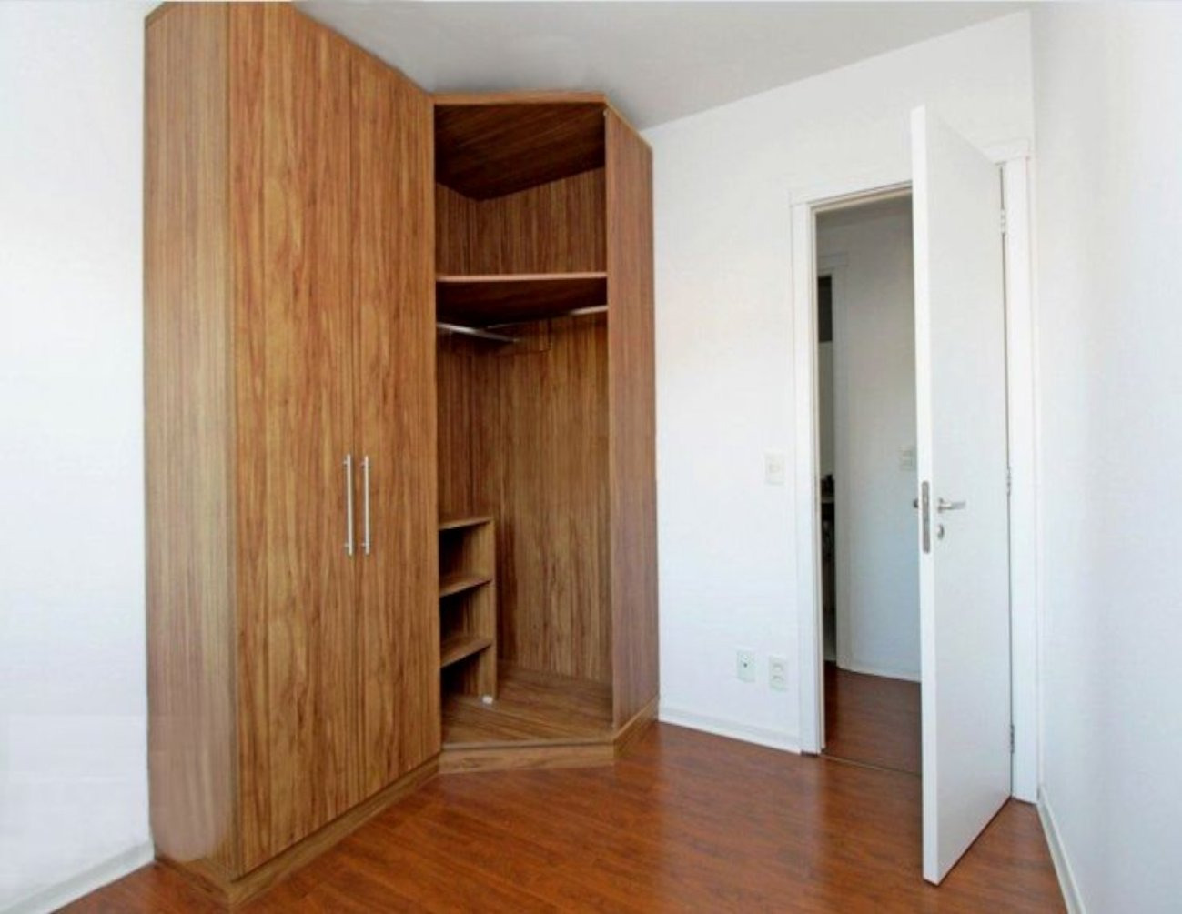 Apartamento à venda com 69m², 2 quartos, 10 suítes, 1 vaga no bairro Tristeza em Porto Alegre - Foto 13