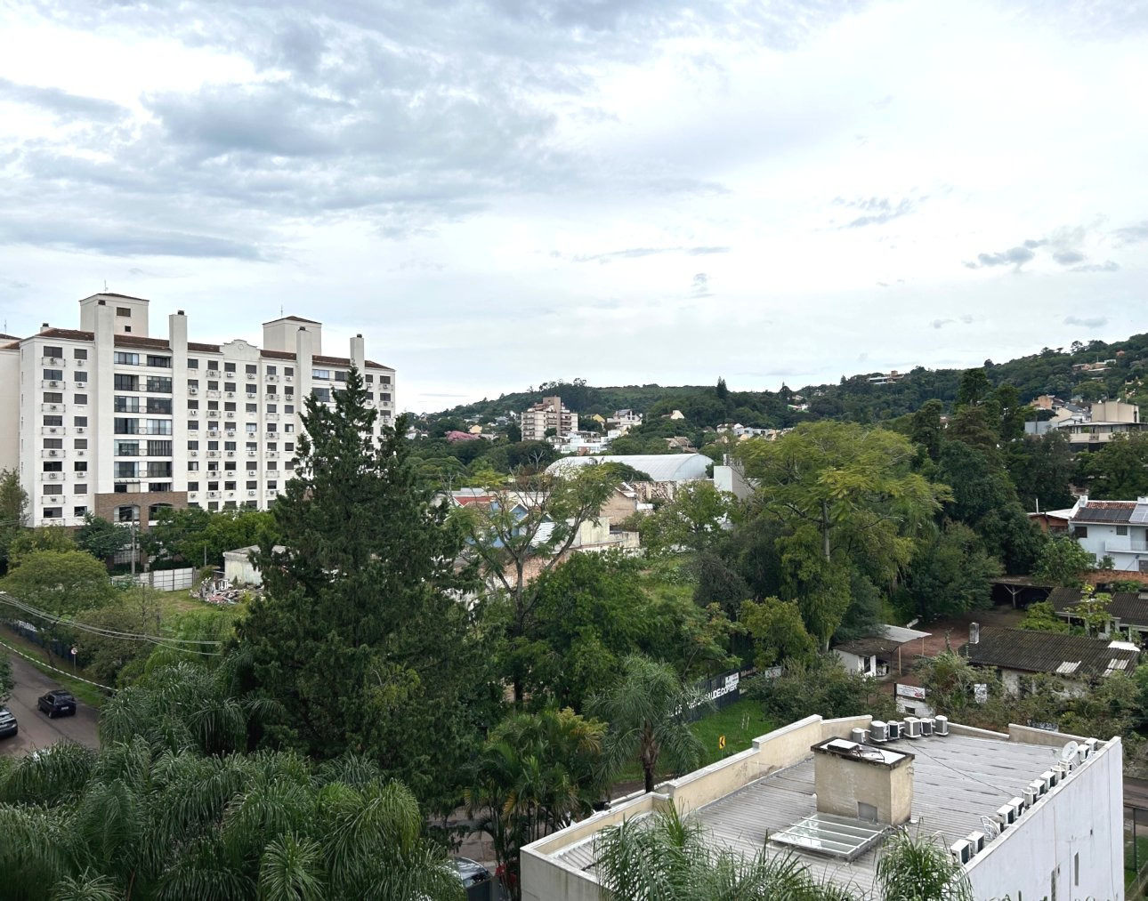 Apartamento à venda com 69m², 2 quartos, 10 suítes, 1 vaga no bairro Tristeza em Porto Alegre - Foto 14