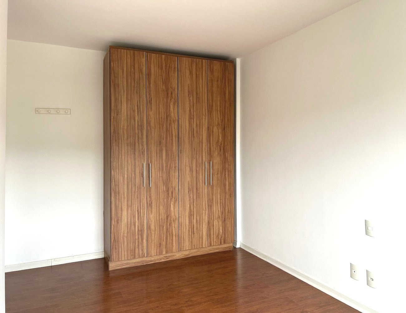 Apartamento à venda com 69m², 2 quartos, 10 suítes, 1 vaga no bairro Tristeza em Porto Alegre - Foto 15