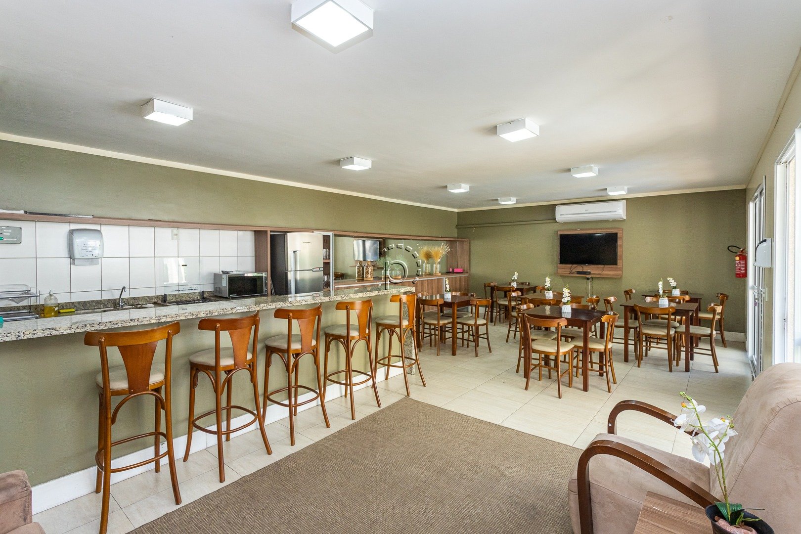 Apartamento à venda com 56m², 2 quartos, 1 suíte no bairro Cavalhada em Porto Alegre - Foto 13