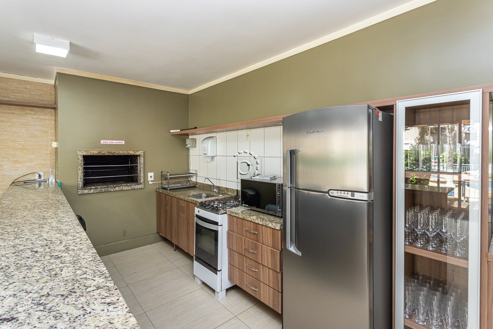 Apartamento à venda com 56m², 2 quartos, 1 suíte no bairro Cavalhada em Porto Alegre - Foto 15