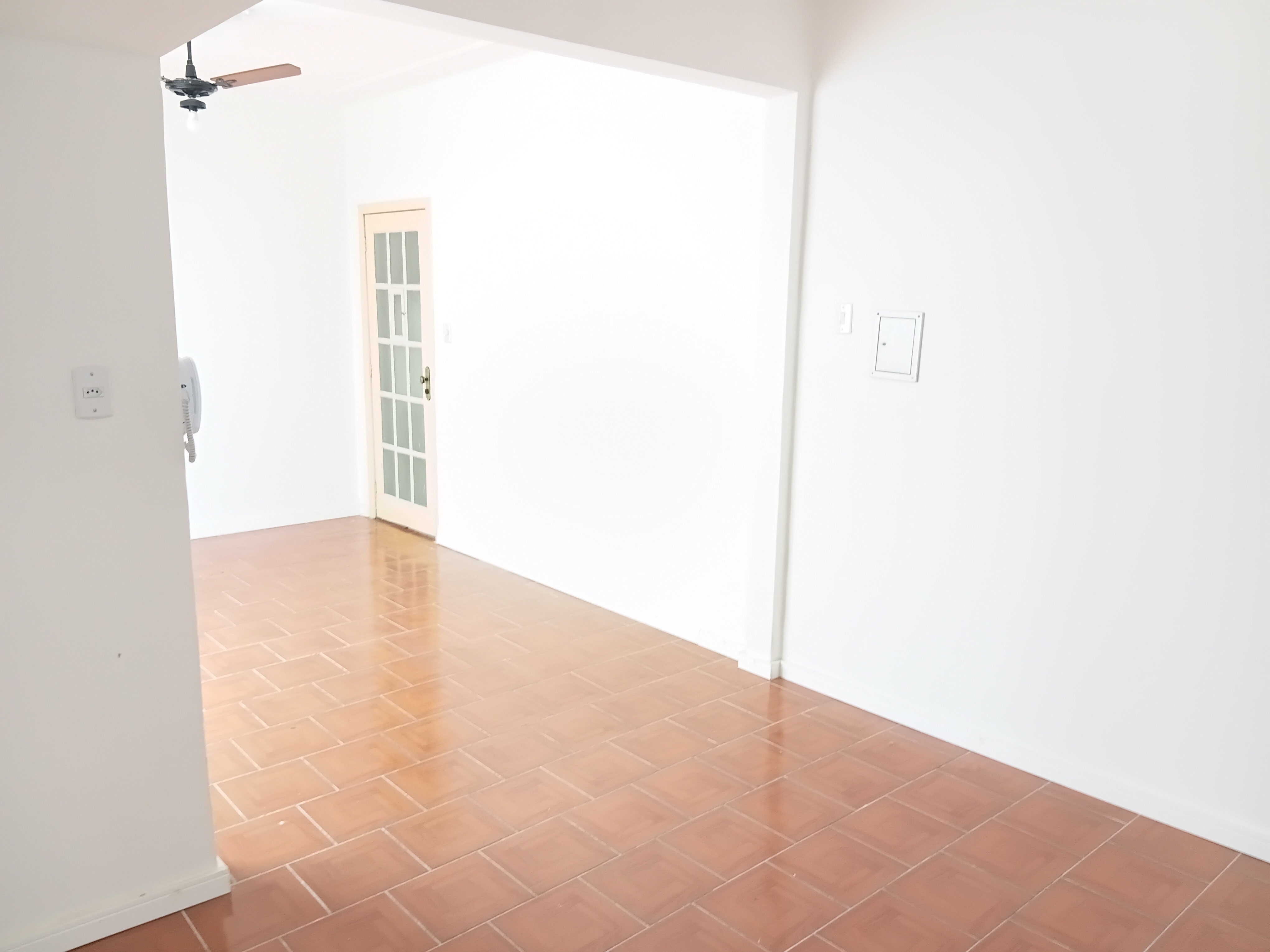 Apartamento para alugar com 50m², 2 quartos no bairro Menino Deus em Porto Alegre - Foto 3
