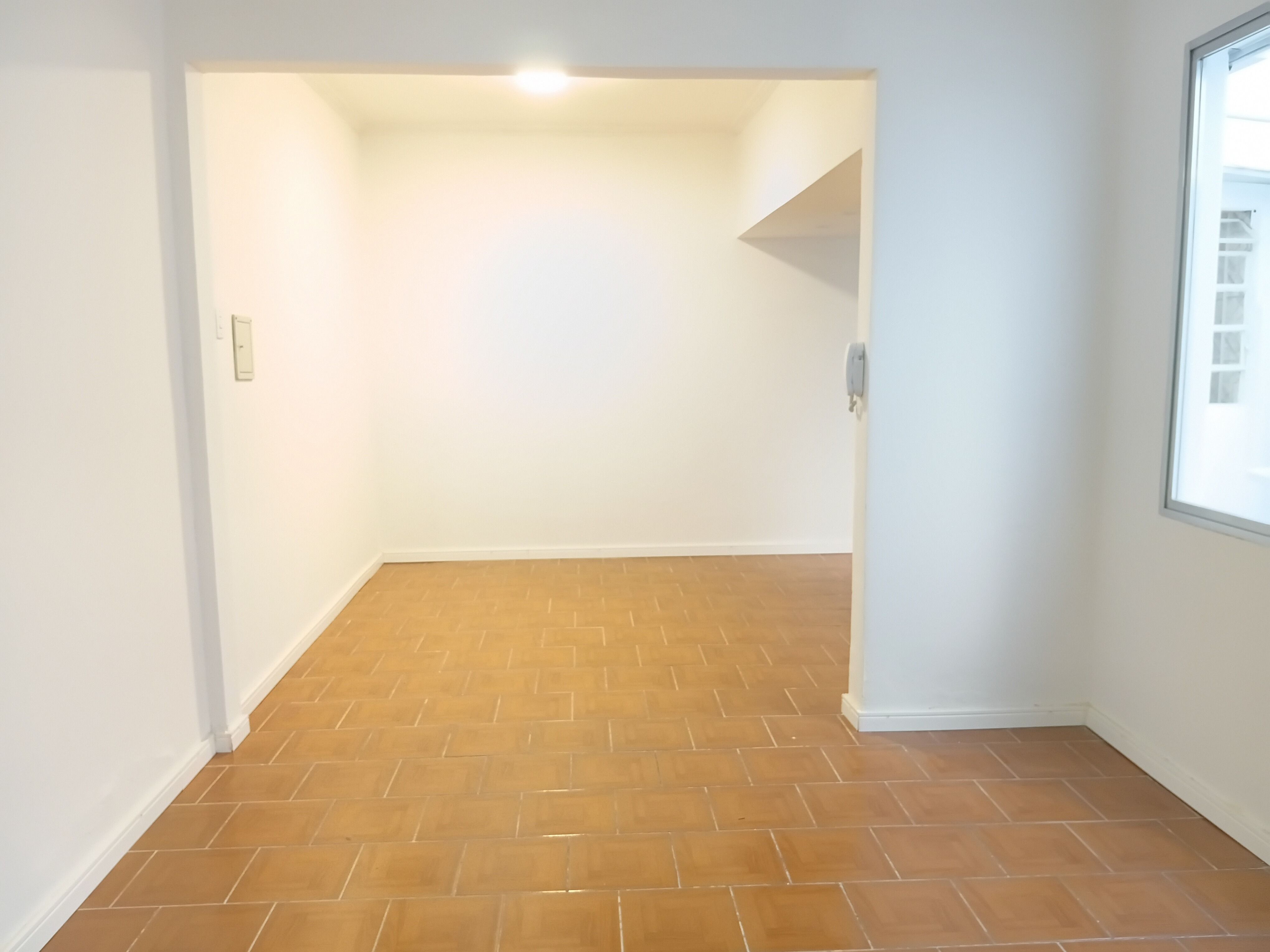 Apartamento para alugar com 50m², 2 quartos no bairro Menino Deus em Porto Alegre - Foto 4
